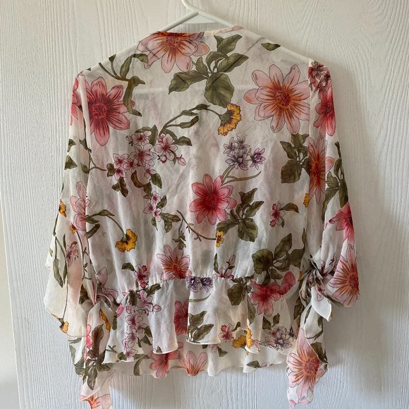 Guess Floral Top - Picture 3 of 7